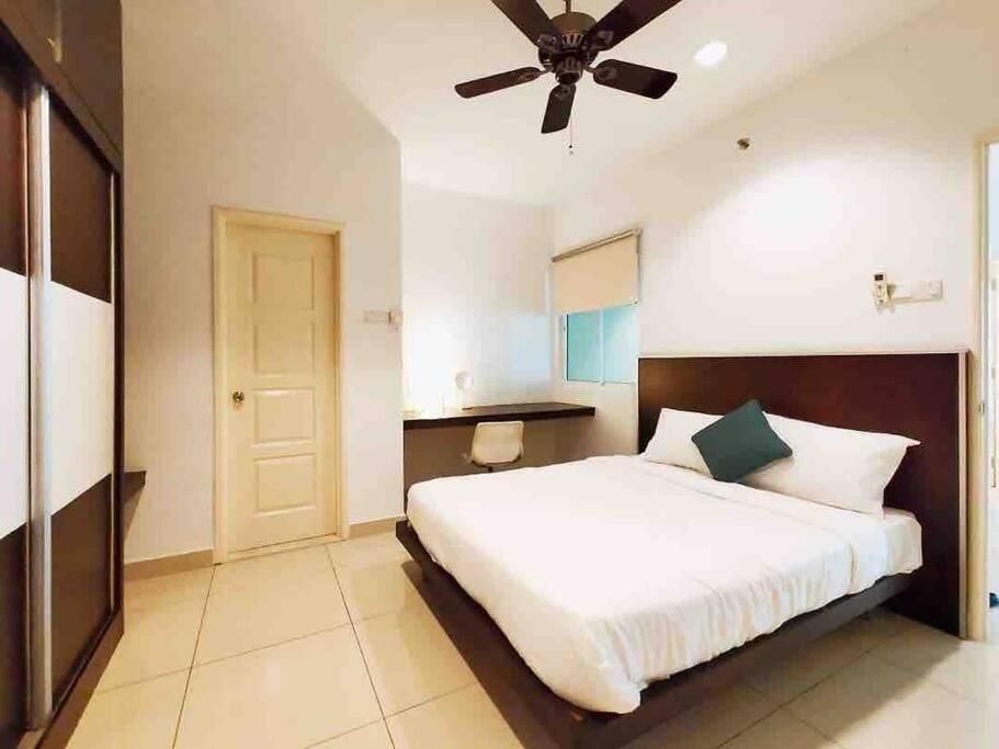 Luxury Seaview Penang Homestay @ Mansion One Gurney Pulau Pinang George Town Esterno foto