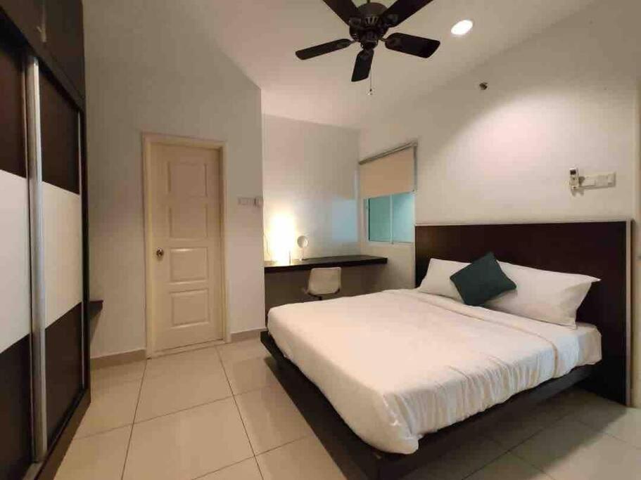 Luxury Seaview Penang Homestay @ Mansion One Gurney Pulau Pinang George Town Esterno foto